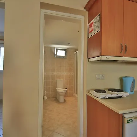 House Aparthotel