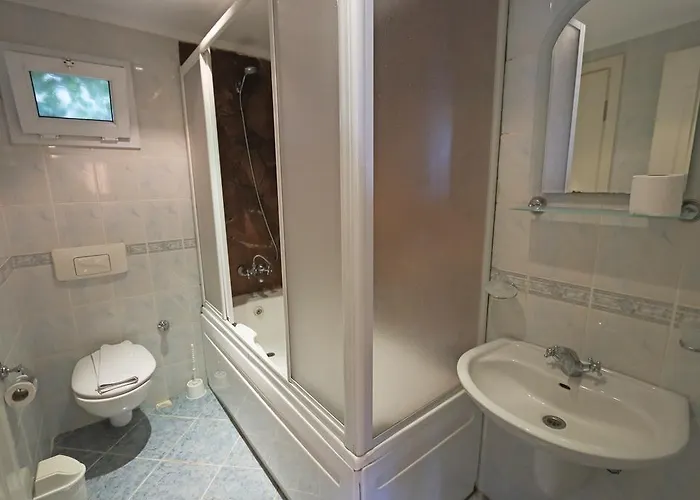 Hotel de apartamente House 3*