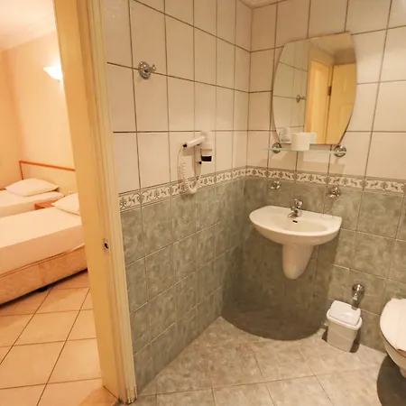 House 3* Gumbet