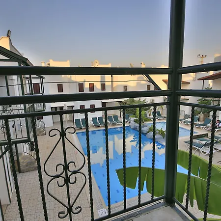 House 3* Gümbet