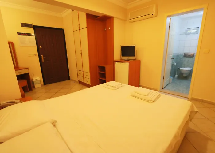 House Aparthotel